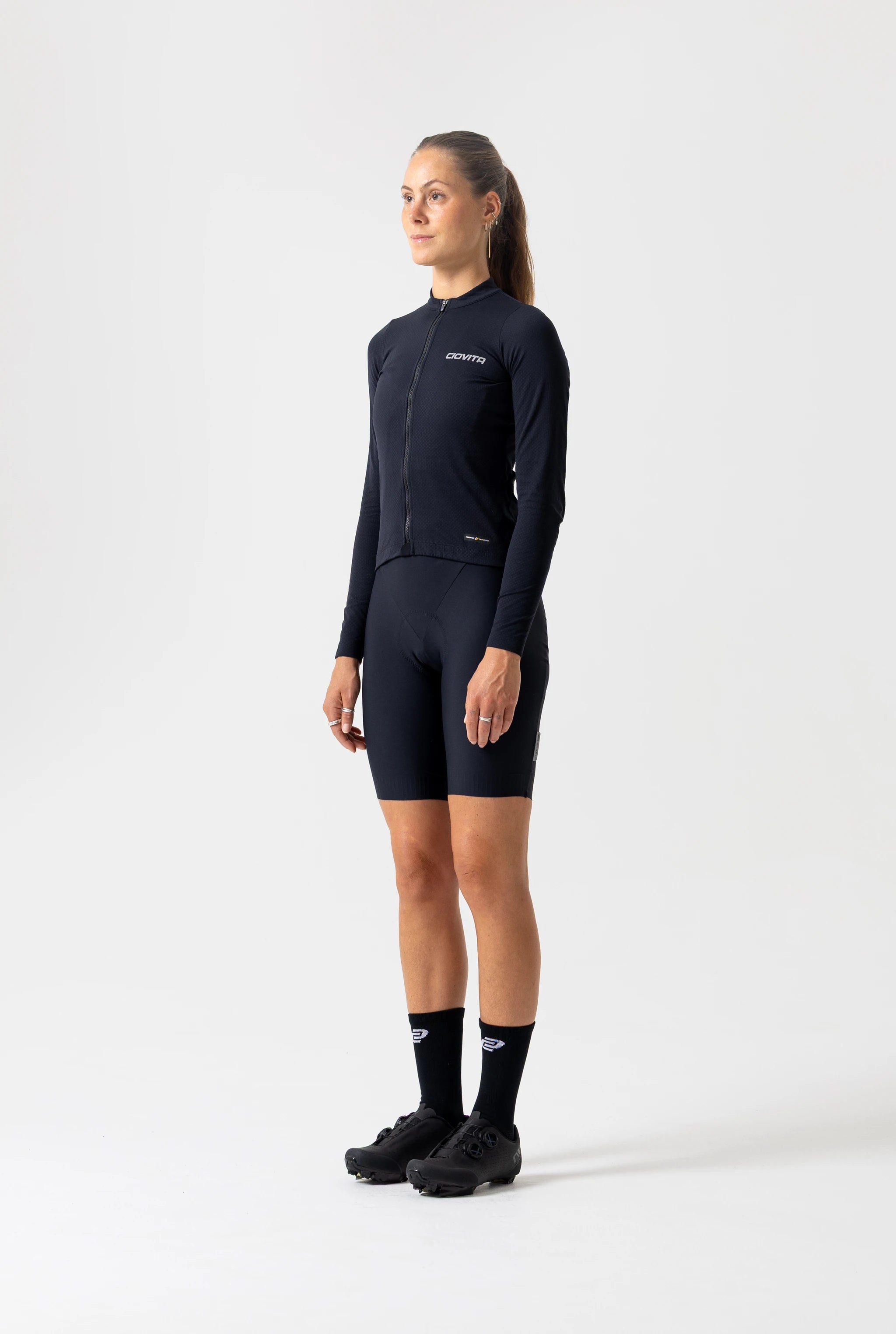 Women's Long Sleeve Thermal Jersey (Black) – CIOVITA