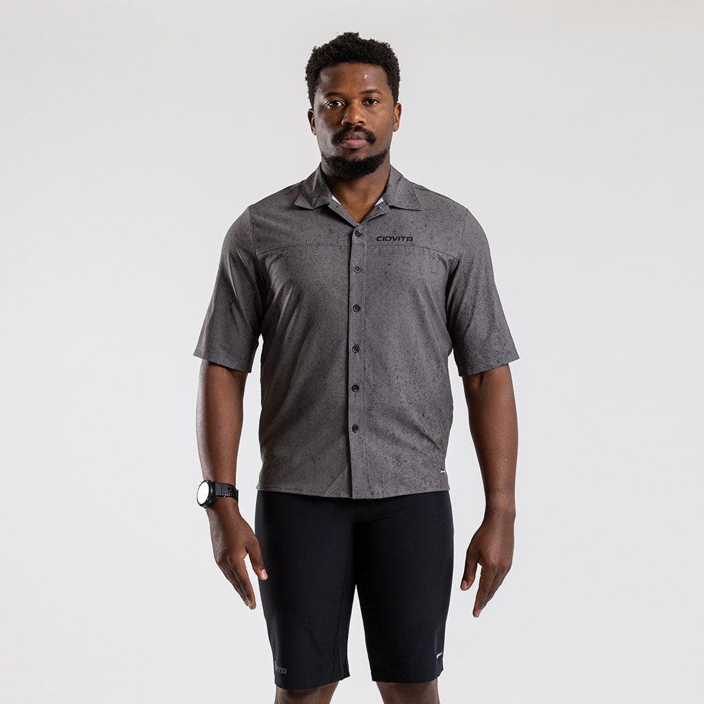 Men's Short Sleeve Adventure Shirt (Grey Melange)