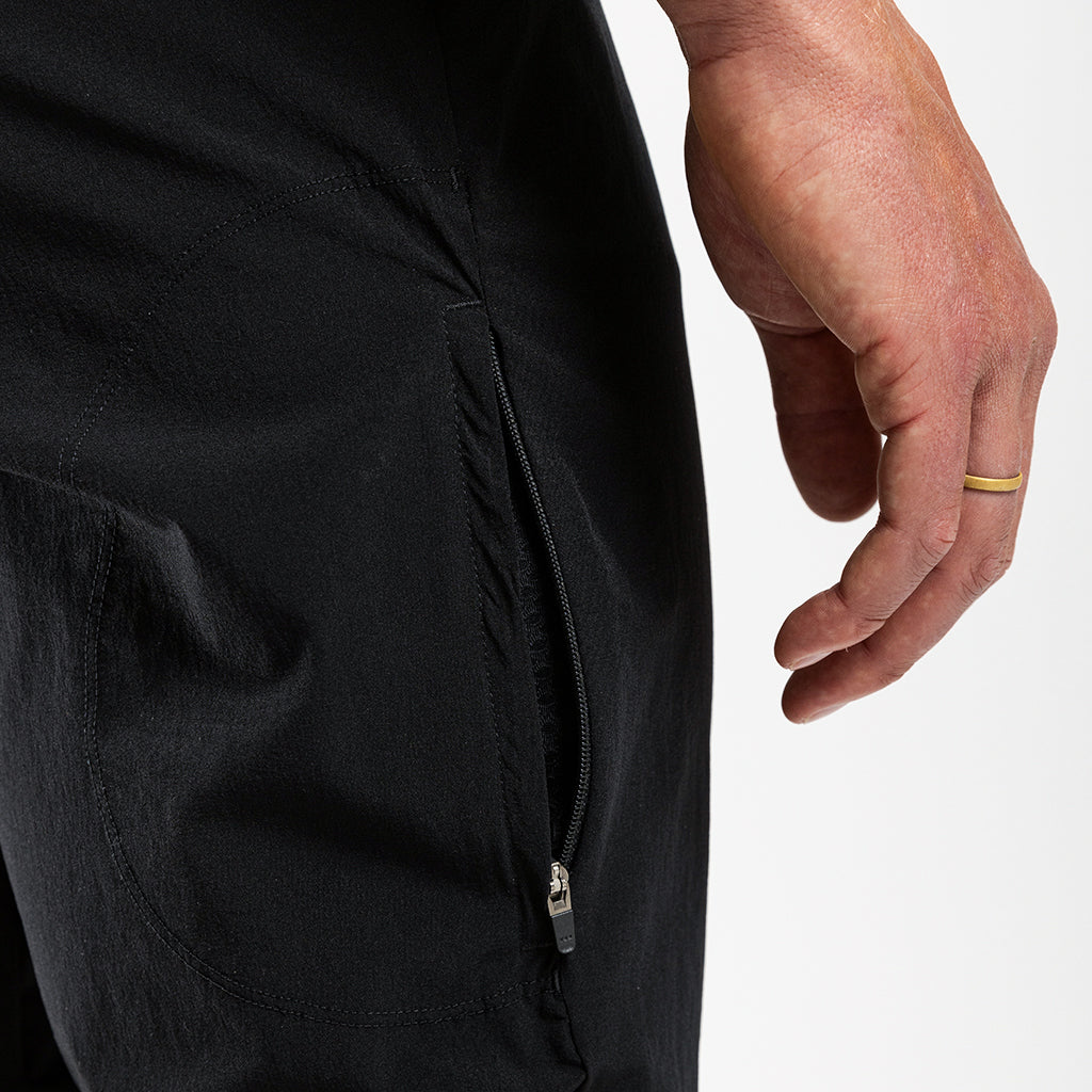 Men's AR Adventure Pants (Black)
