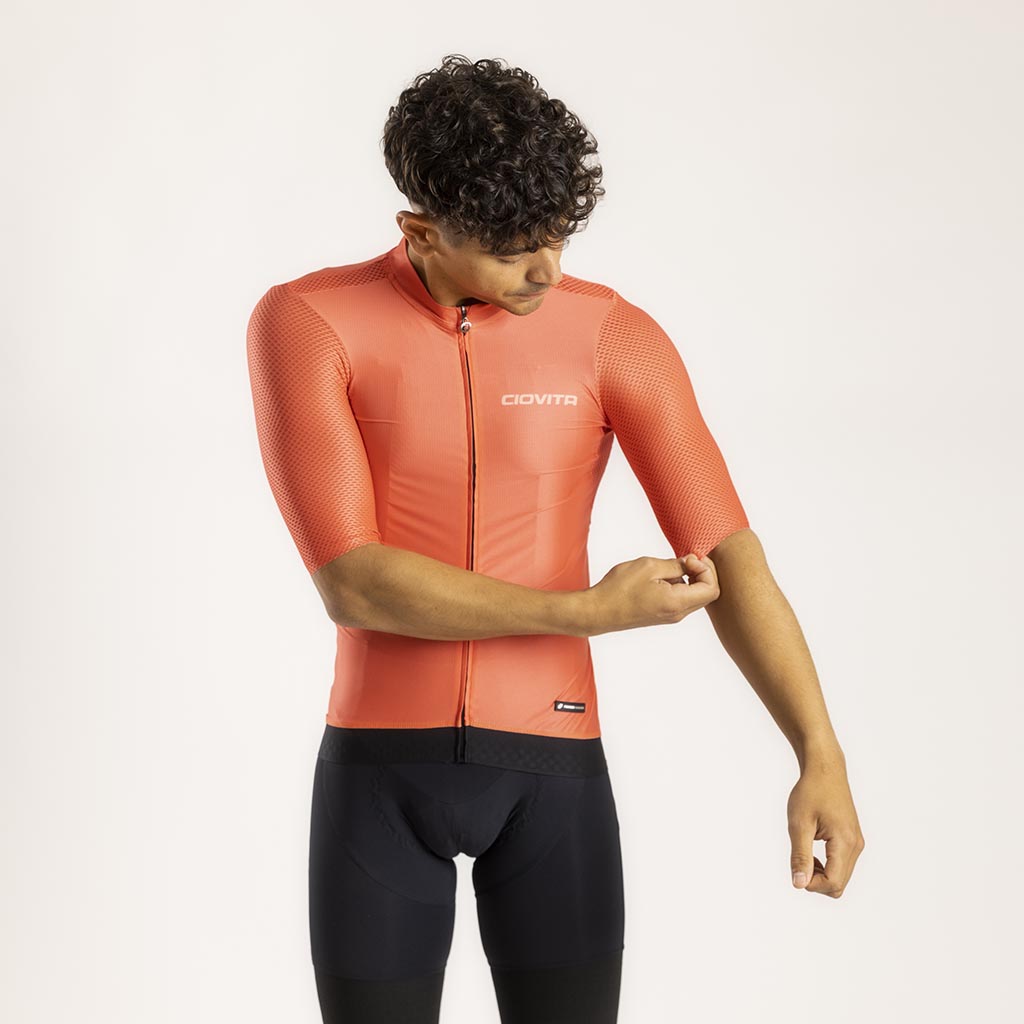 Men's Tinta Flyweight Jersey (Flamingo)