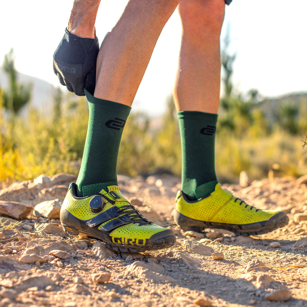 dark green cycling sock from ciovita