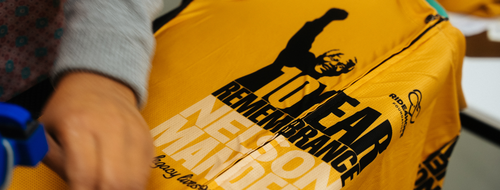 CIOVITA Nelson Mandela 10 year commemorative jersey