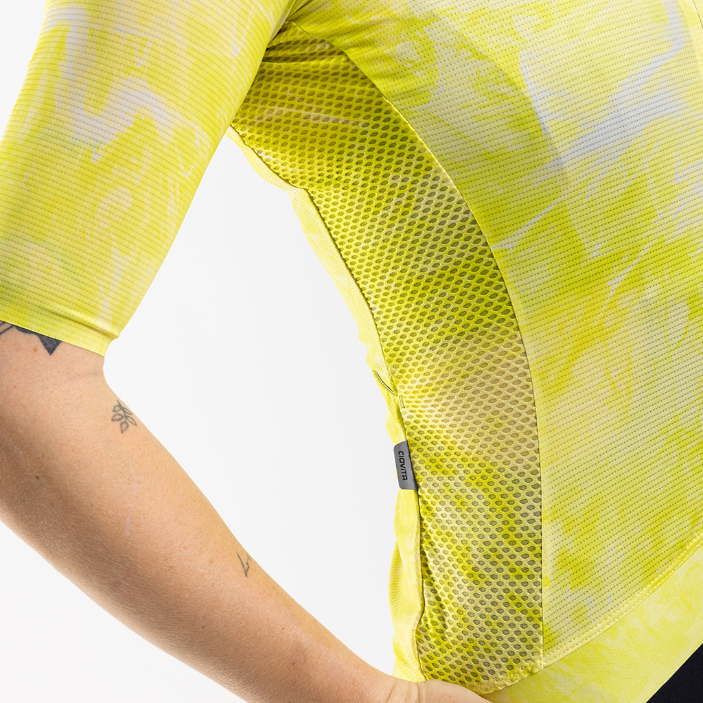 Women&#39;s Fumo Race Fit 2.0 Jersey (Cyber)