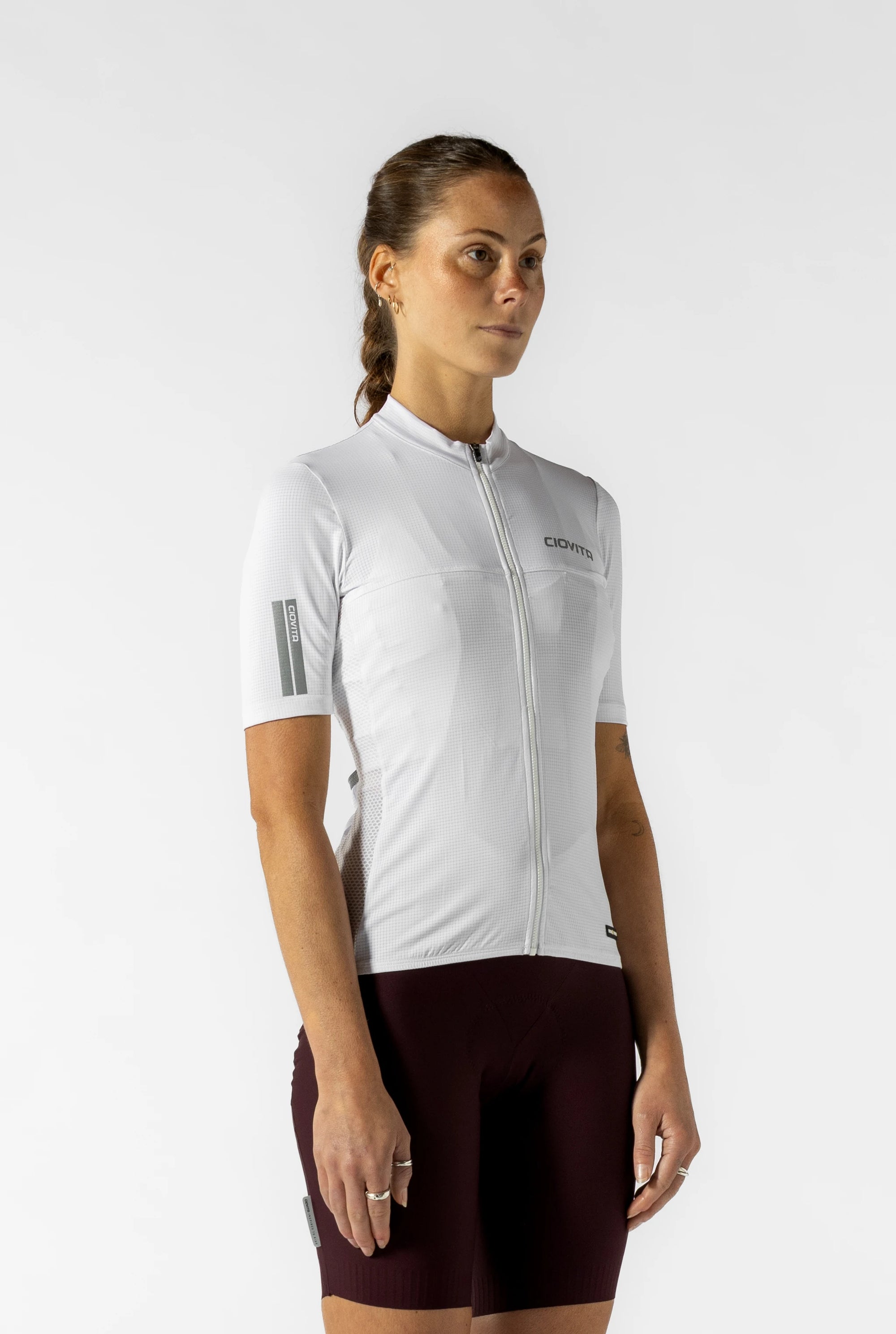 Women's Nucleo Classic Fit Jersey 2.0 (White)