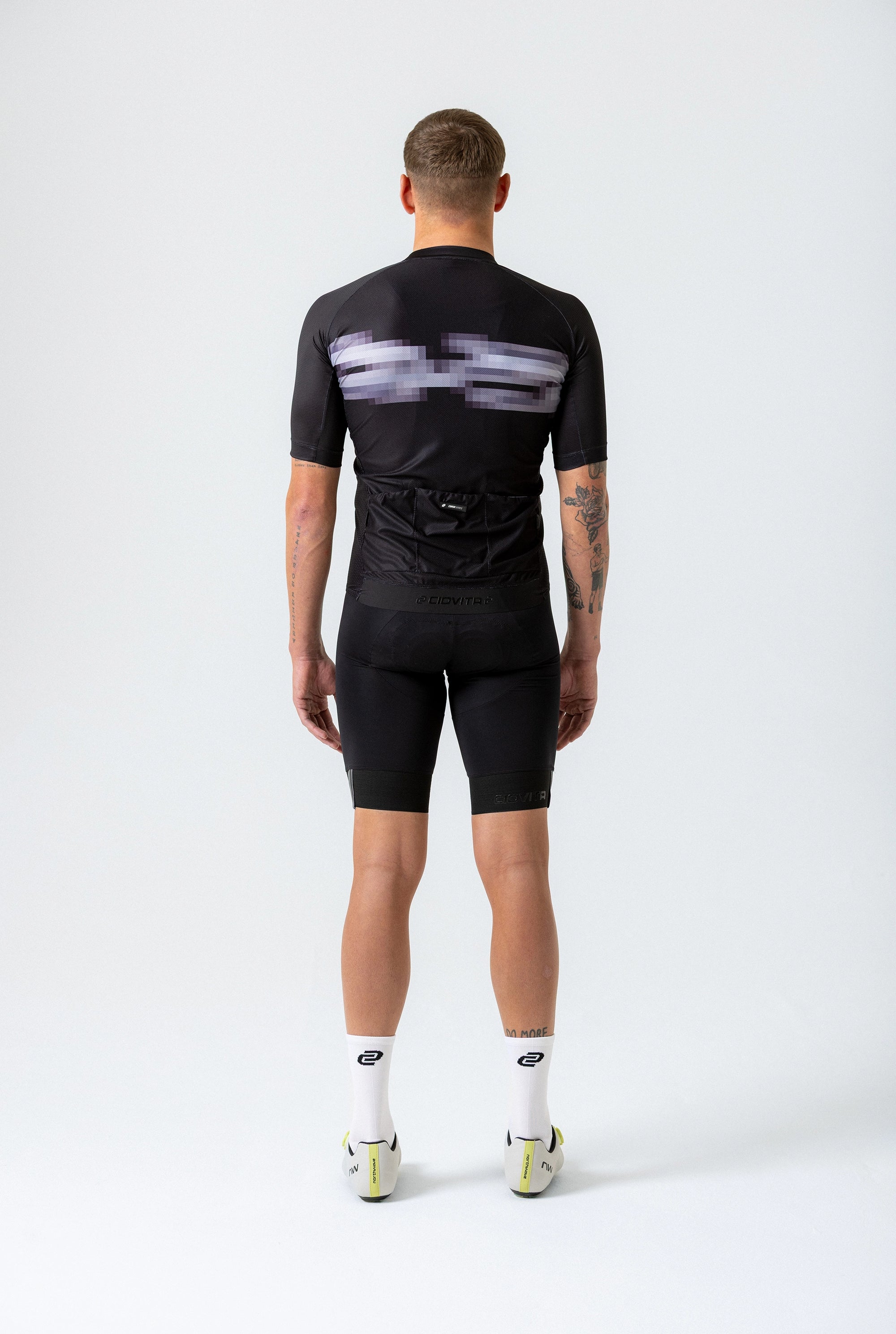 Men&#39;s Corsa Livello Classic Fit Jersey (Black)