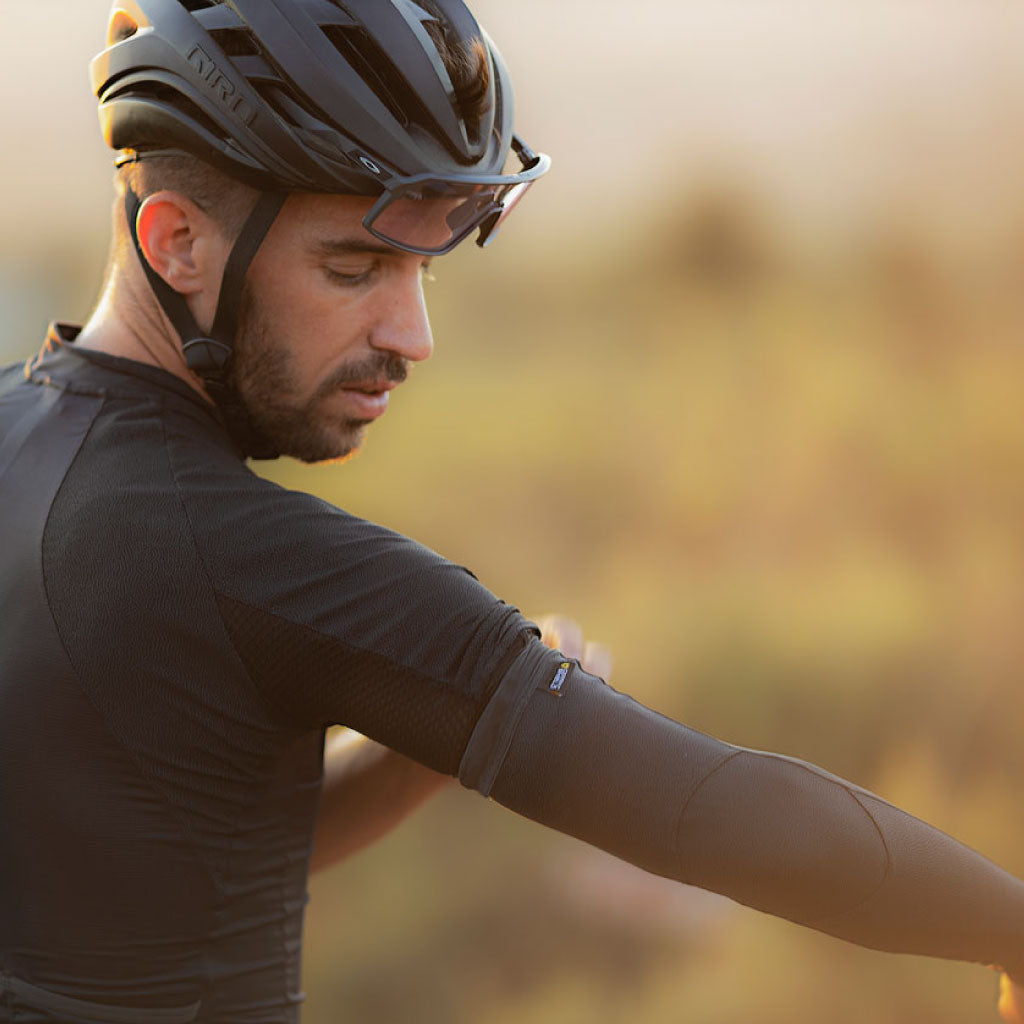 cycling sleeves with ceramic shield fabric